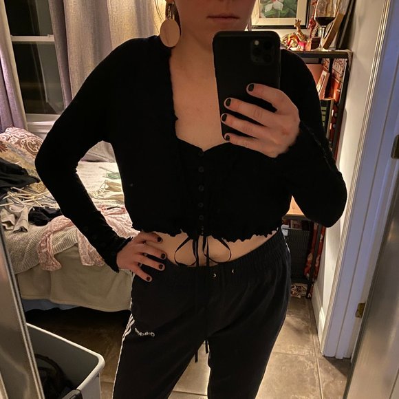 Free People Black Lace Up Long Sleeved Crop Top - Picture 6 of 7
